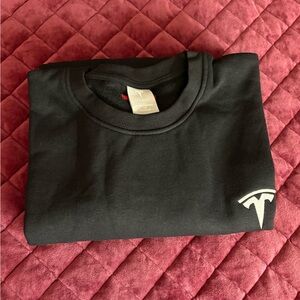 Tesla Black Sweatshirt with embroidered logo